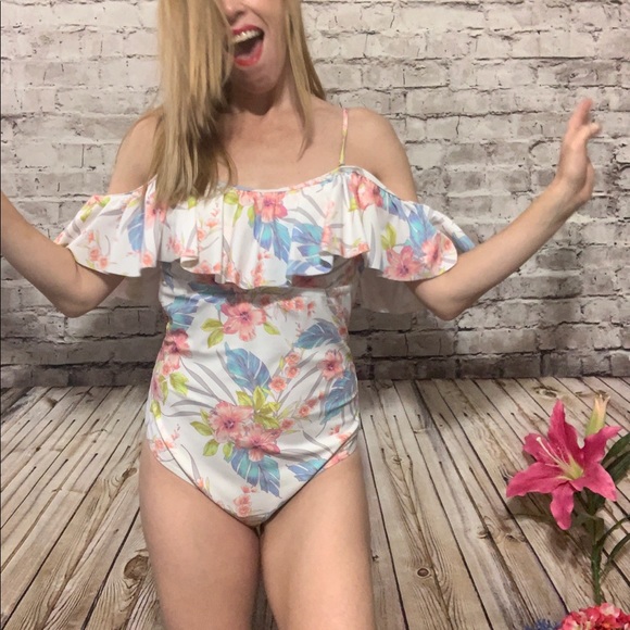 ‼️RAISINS CHEEKY RUFFLE One Piece Swim Size XL‼️ - Picture 6 of 16